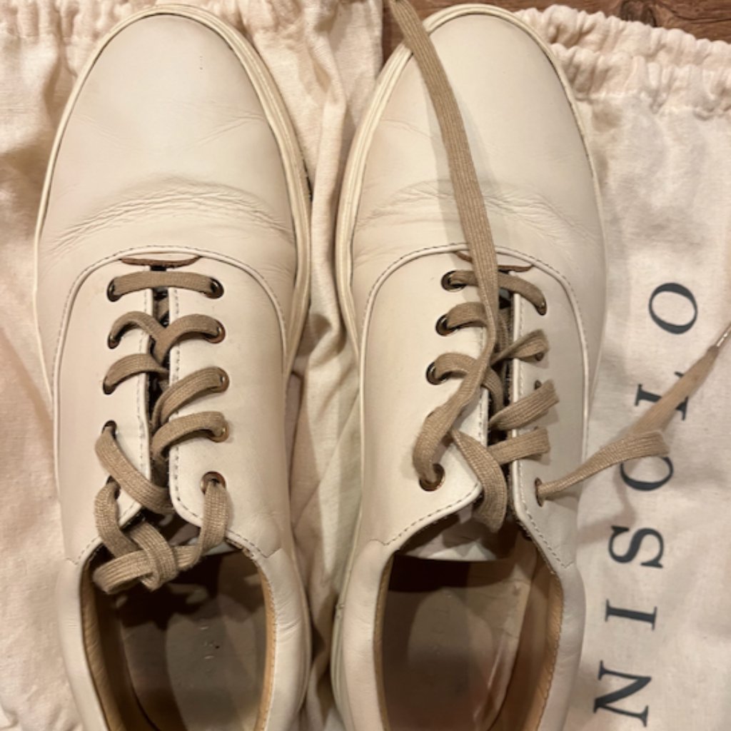 Womens Leather Sneaker Everyday Sneaker